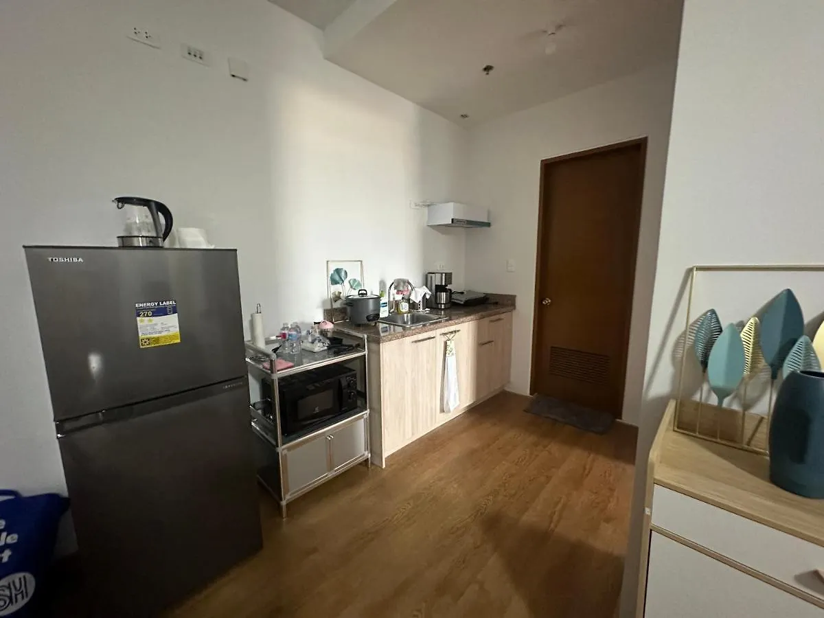 1Bedroom Suite @ Mesatierra Garden Residences Davao City 0*,  필리핀